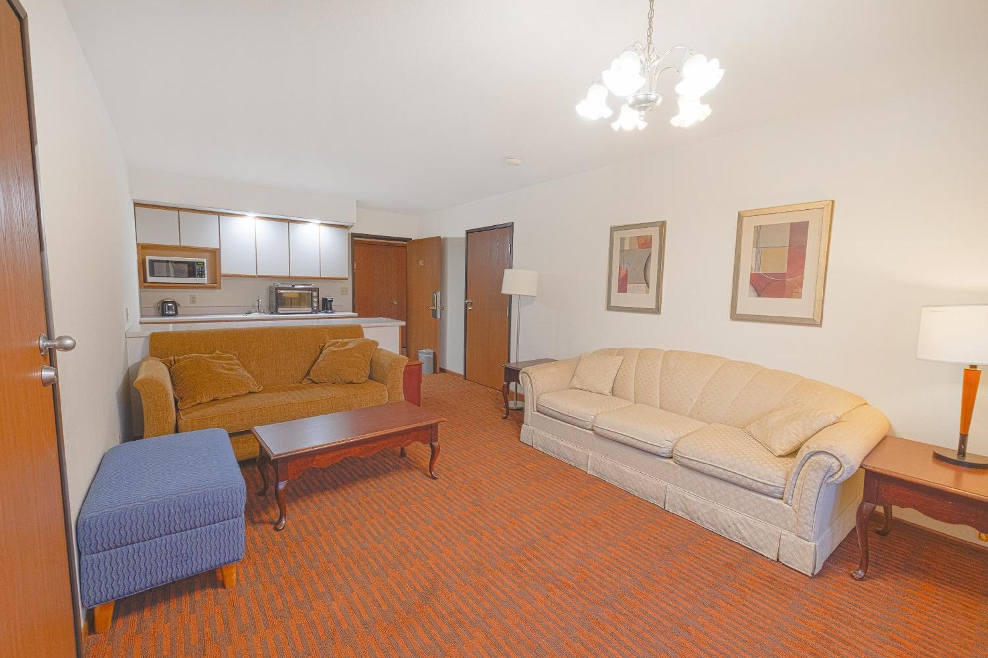And By Oyo Inn Harlan